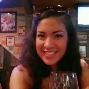 Meet your Posher, Yesenia